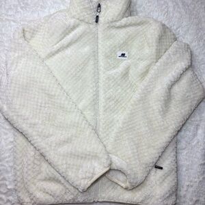 New Balance Cream Fleece Jacket *Has Small hole on Side Seam*
